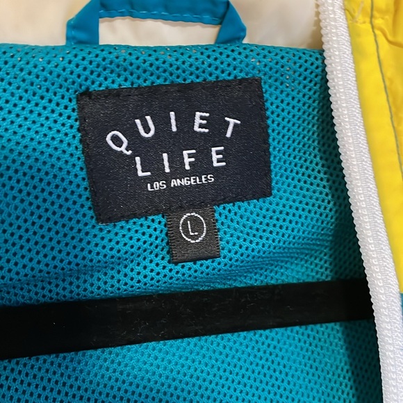 The Quiet Life / hooded wind breaker - Picture 2 of 5